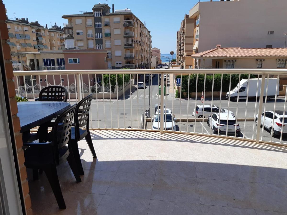 Amplio Piso Con Vistas A La Playa De Poniente Appartement Águilas Buitenkant foto