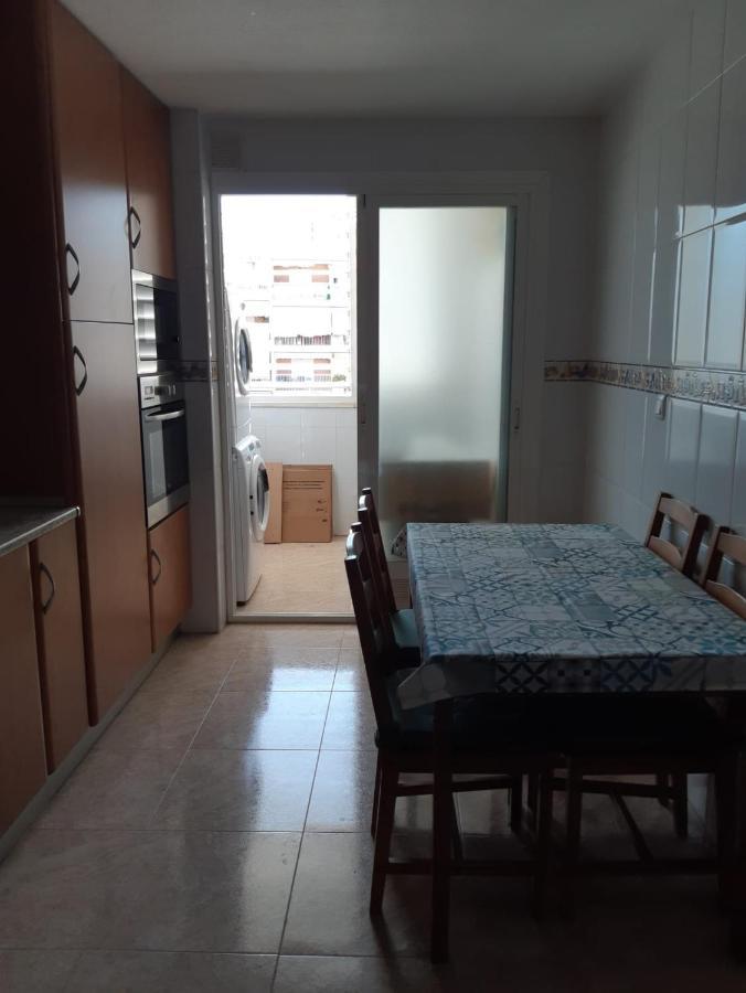 Amplio Piso Con Vistas A La Playa De Poniente Appartement Águilas Buitenkant foto
